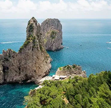 Noleggio barche a vela e catamarano Salerno