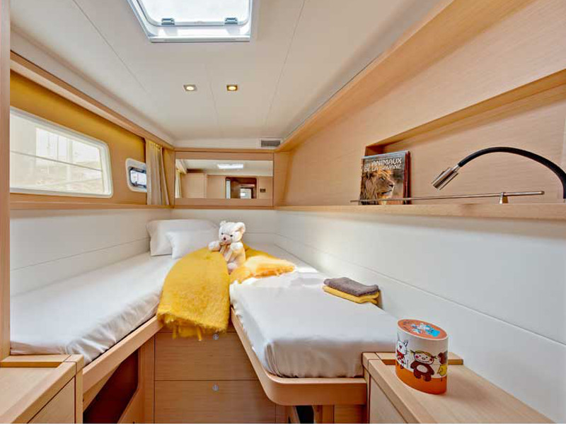 Immagine Lagoon 450
