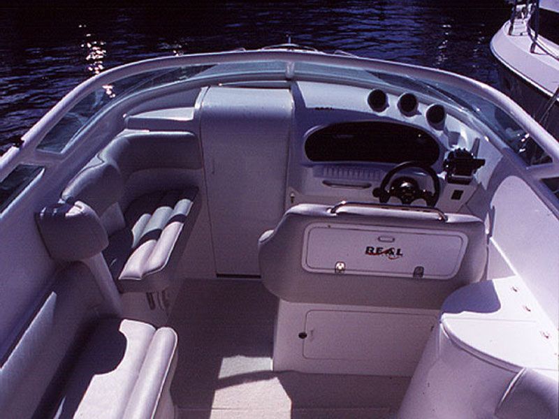 Hawk 32 image