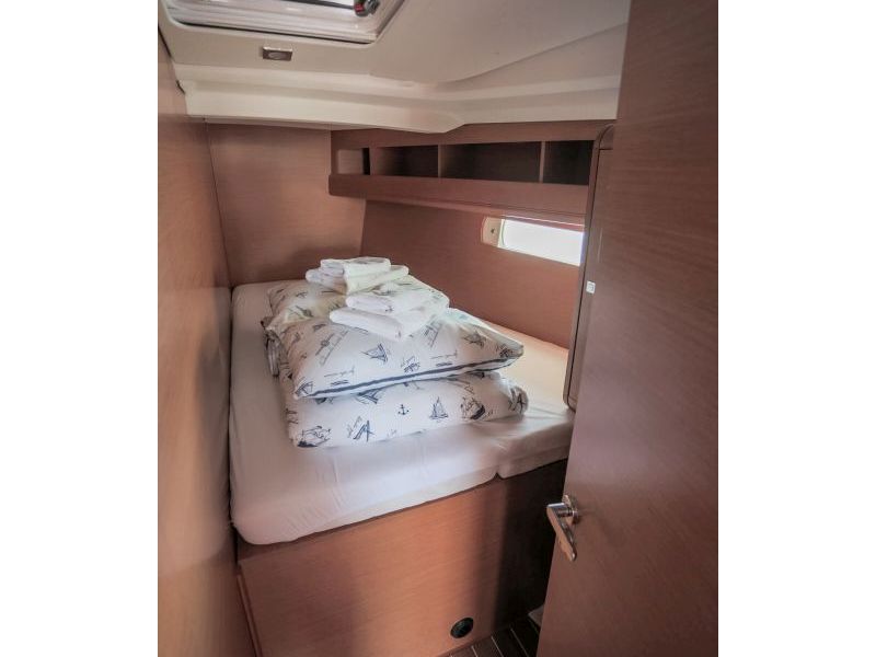 Immagine Sun Odyssey 469