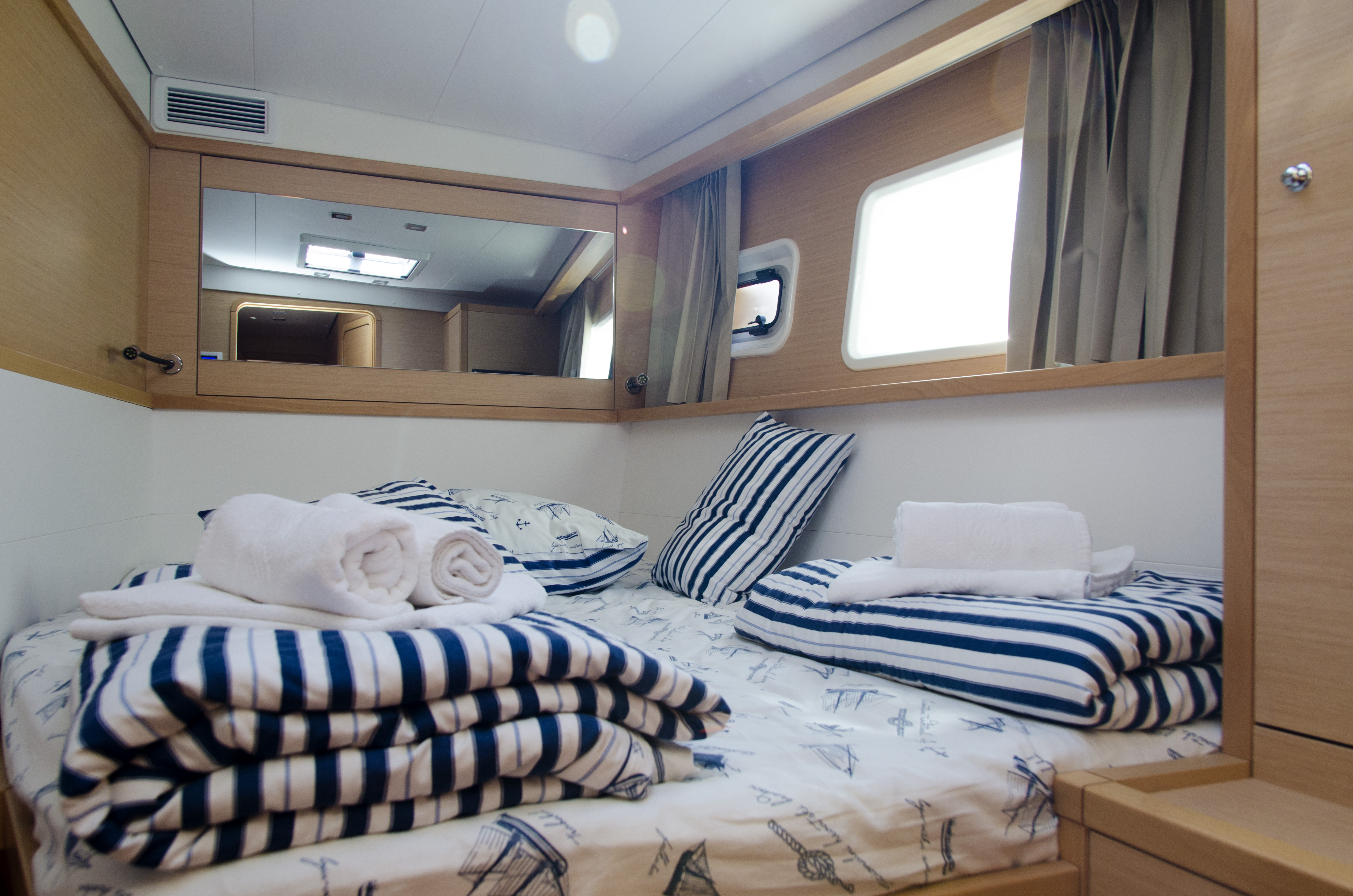 Immagine Lagoon 450