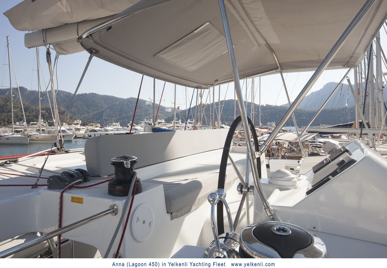 Immagine Lagoon 450