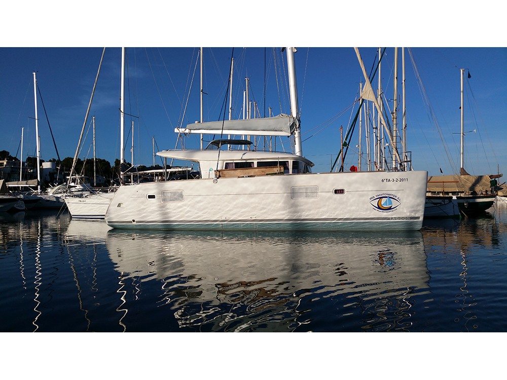 Lagoon 400 image