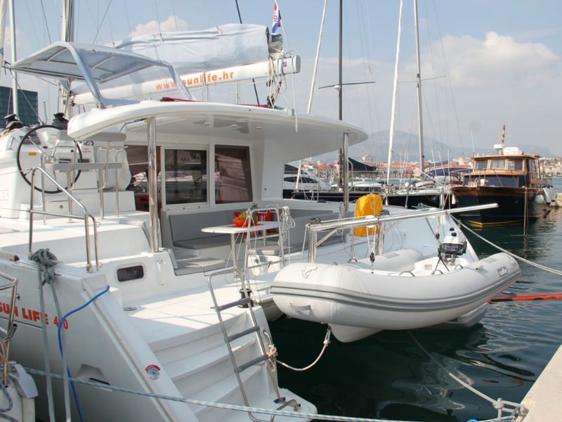 Immagine Lagoon 400