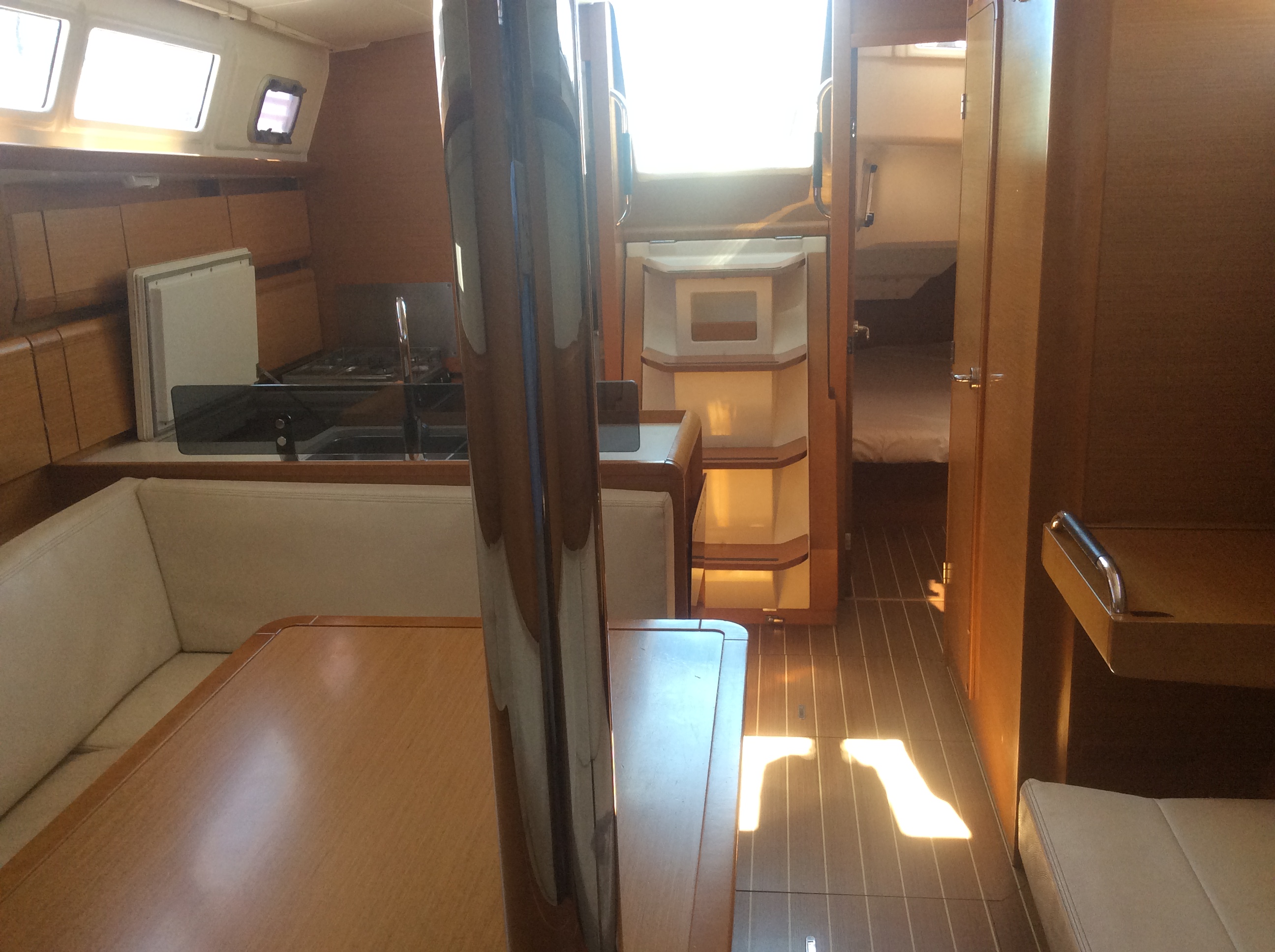 Immagine Sun Odyssey 379