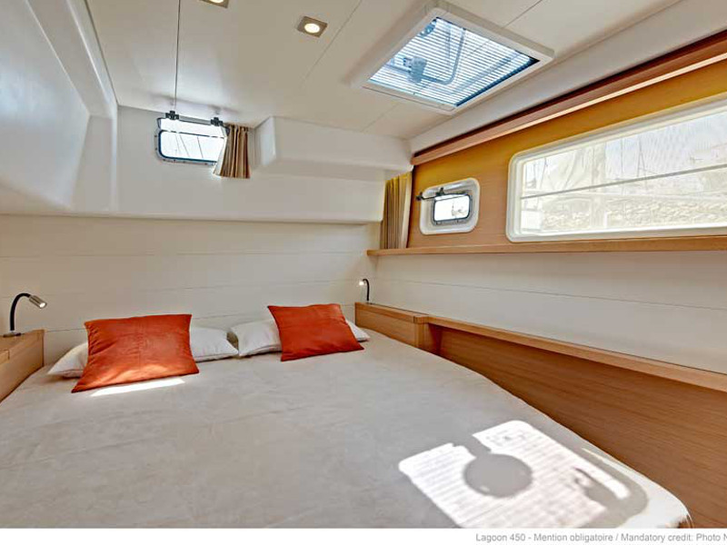 Immagine Lagoon 450