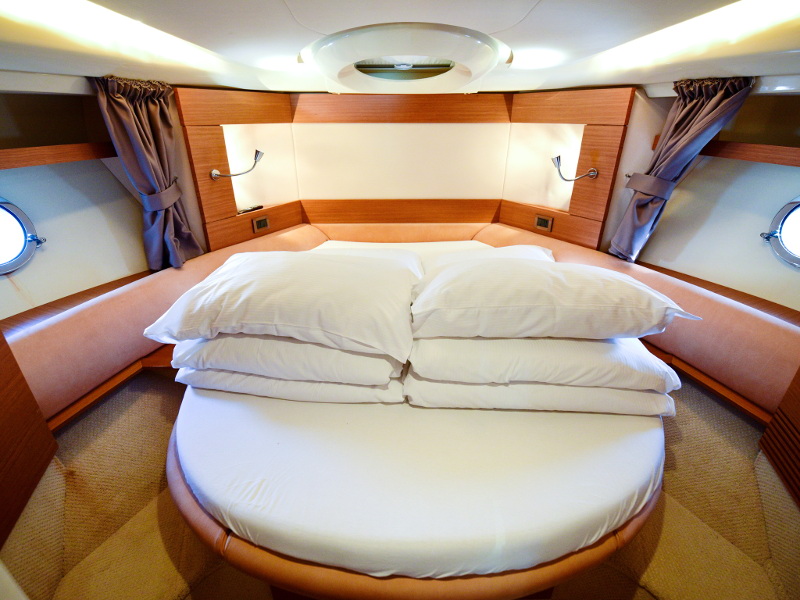 Immagine Azimut 43