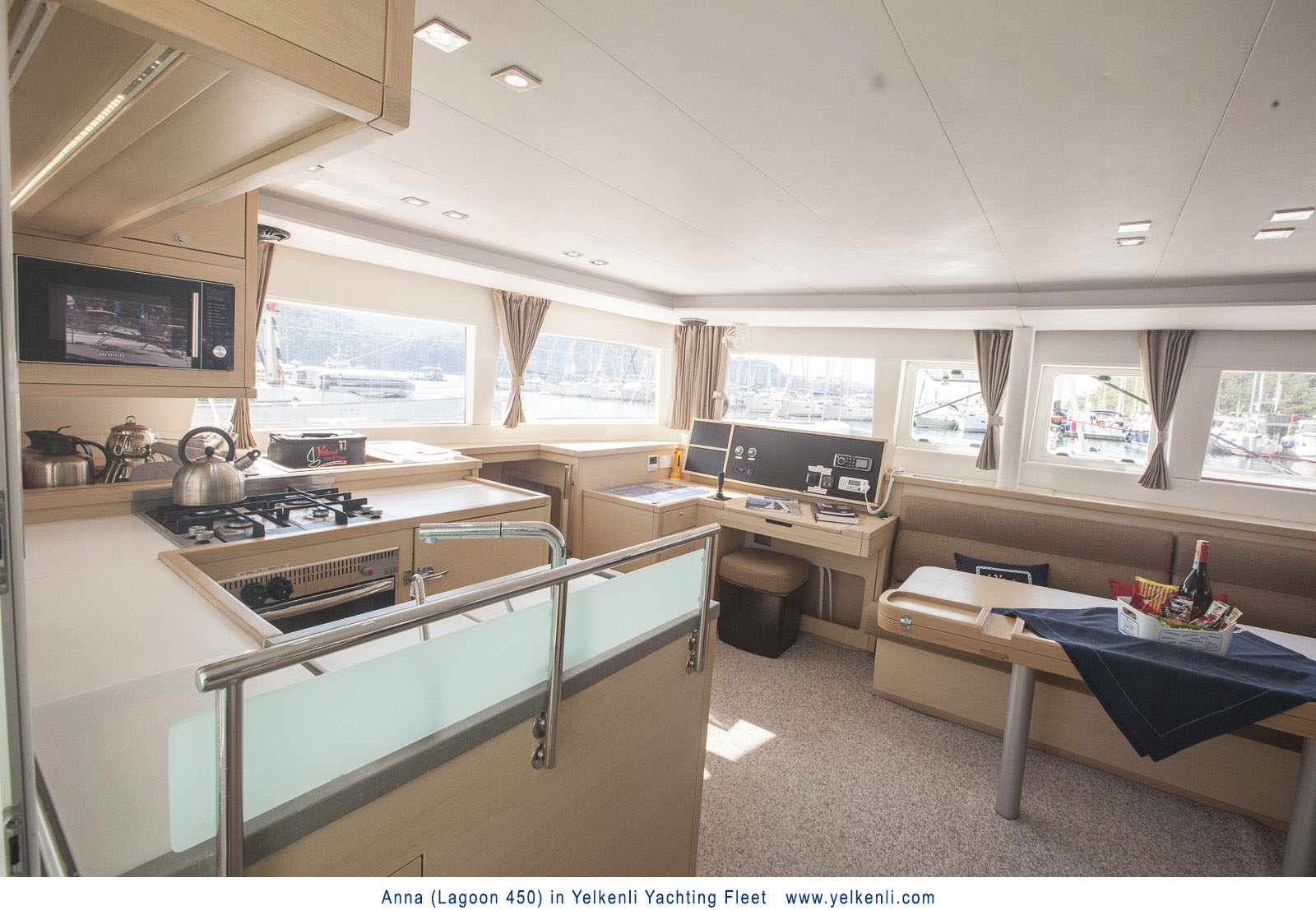 Immagine Lagoon 450
