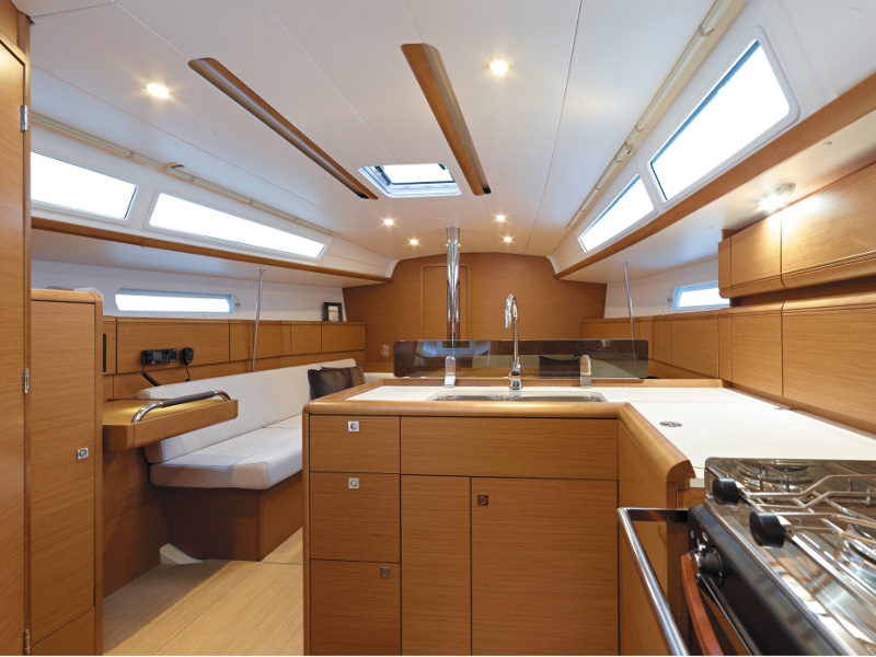 Immagine Sun Odyssey 389