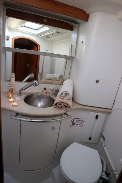 Immagine Sun Odyssey 54 DS