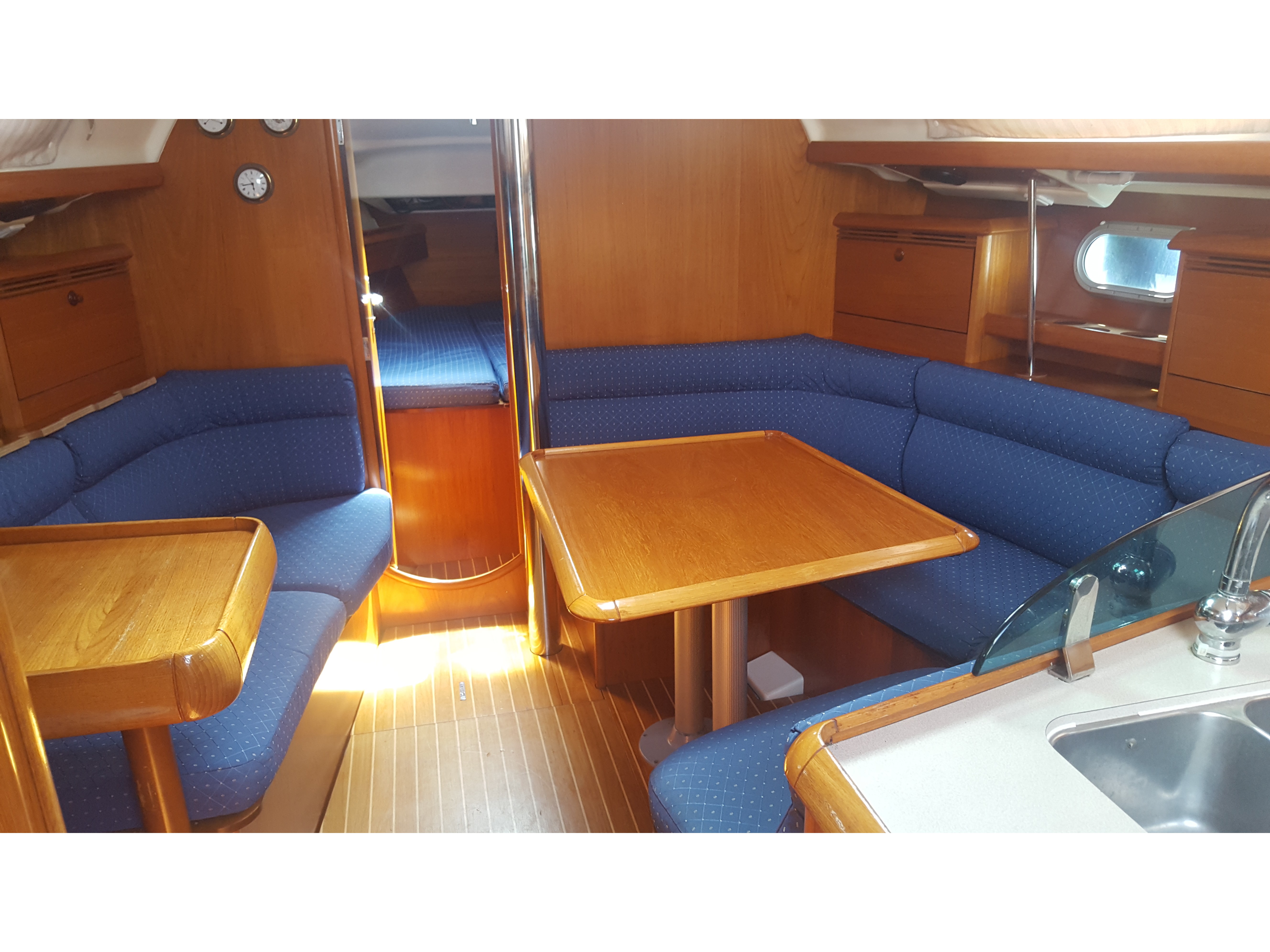 Immagine Sun Odyssey 37