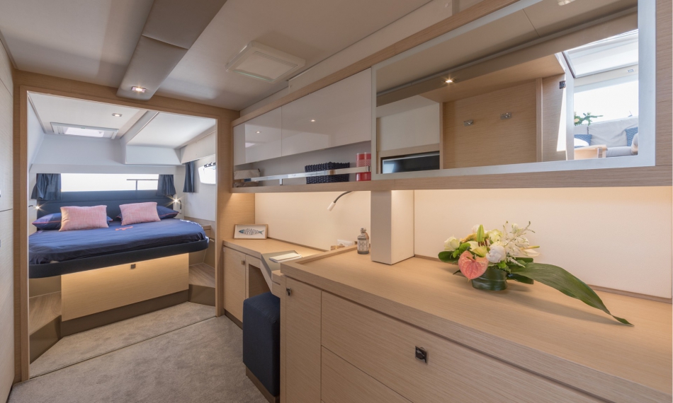 Immagine Fountaine Pajot Saona 47