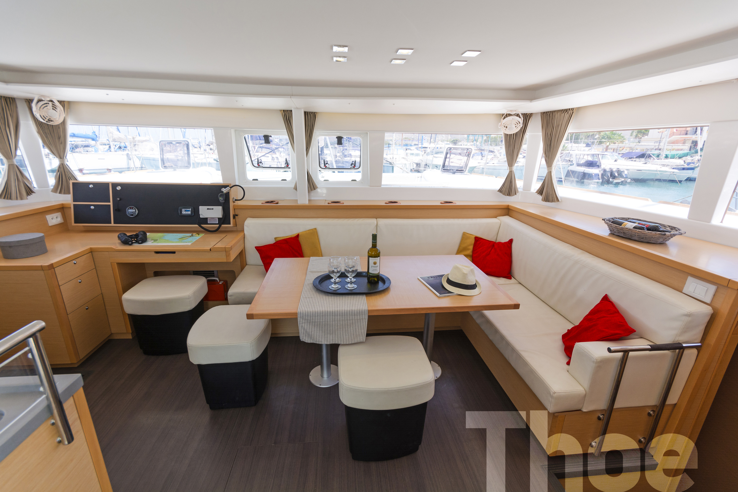 Immagine Lagoon 450