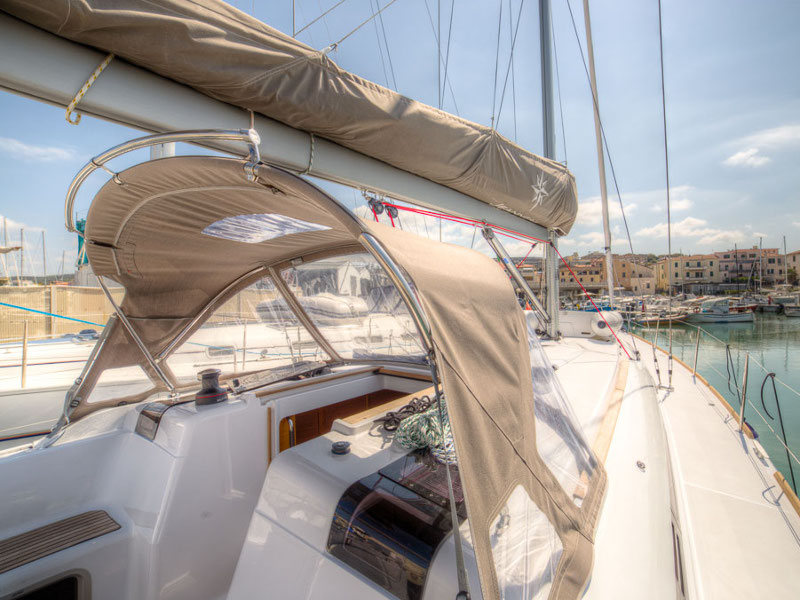 Immagine Sun Odyssey 439