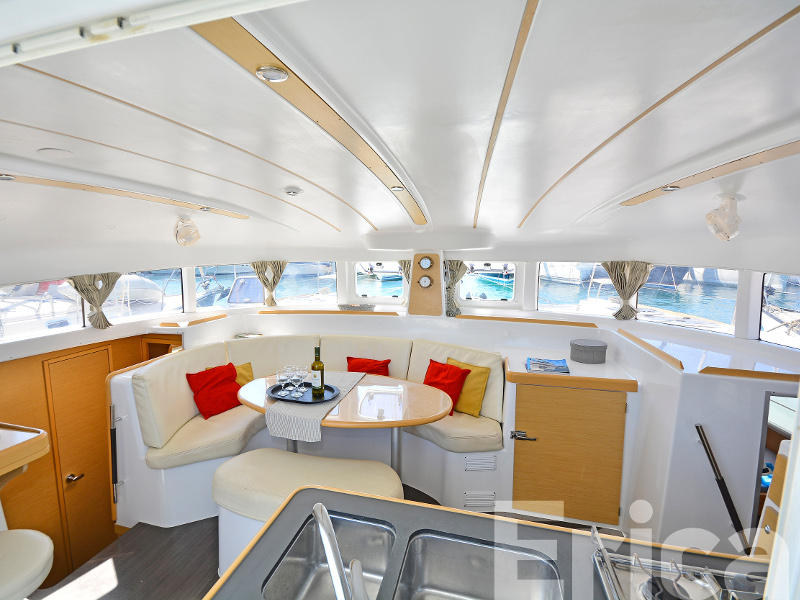 Immagine Lagoon 380 S2