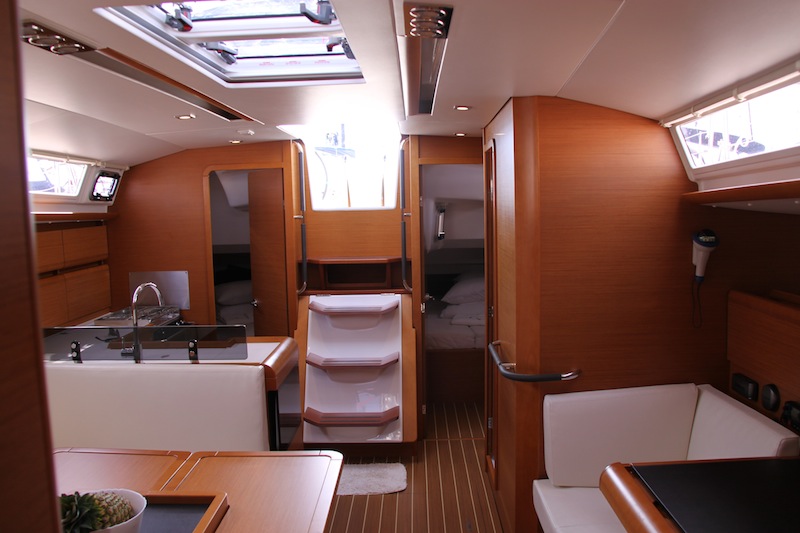 Immagine Sun Odyssey 439