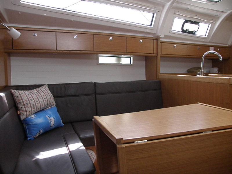 Immagine Bavaria Cruiser 37