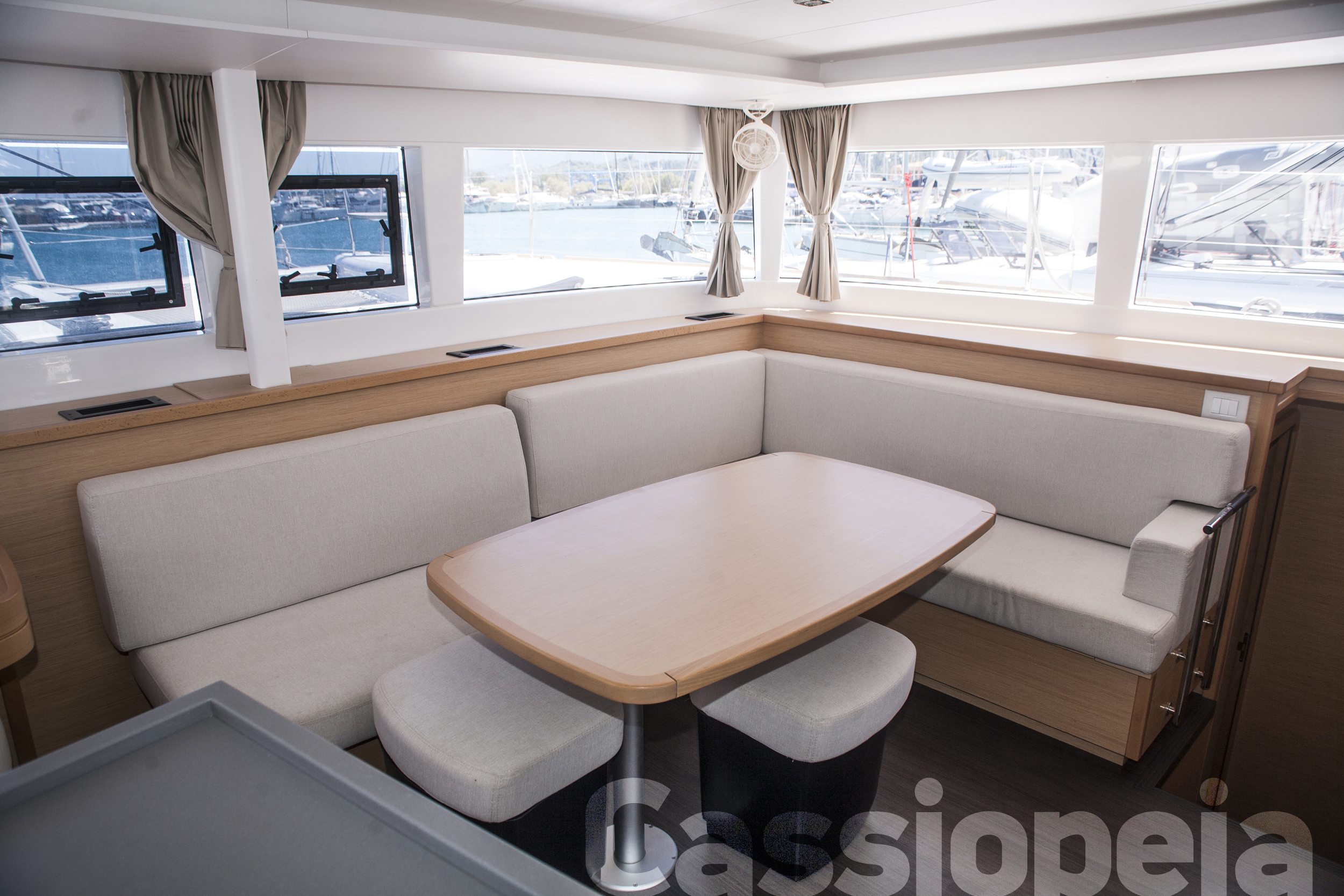 Immagine Lagoon 450