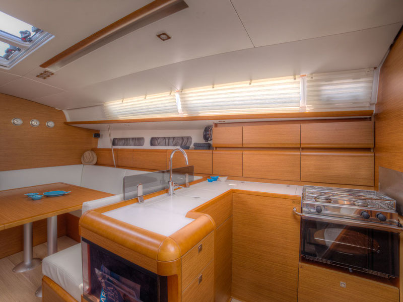 Immagine Sun Odyssey 439