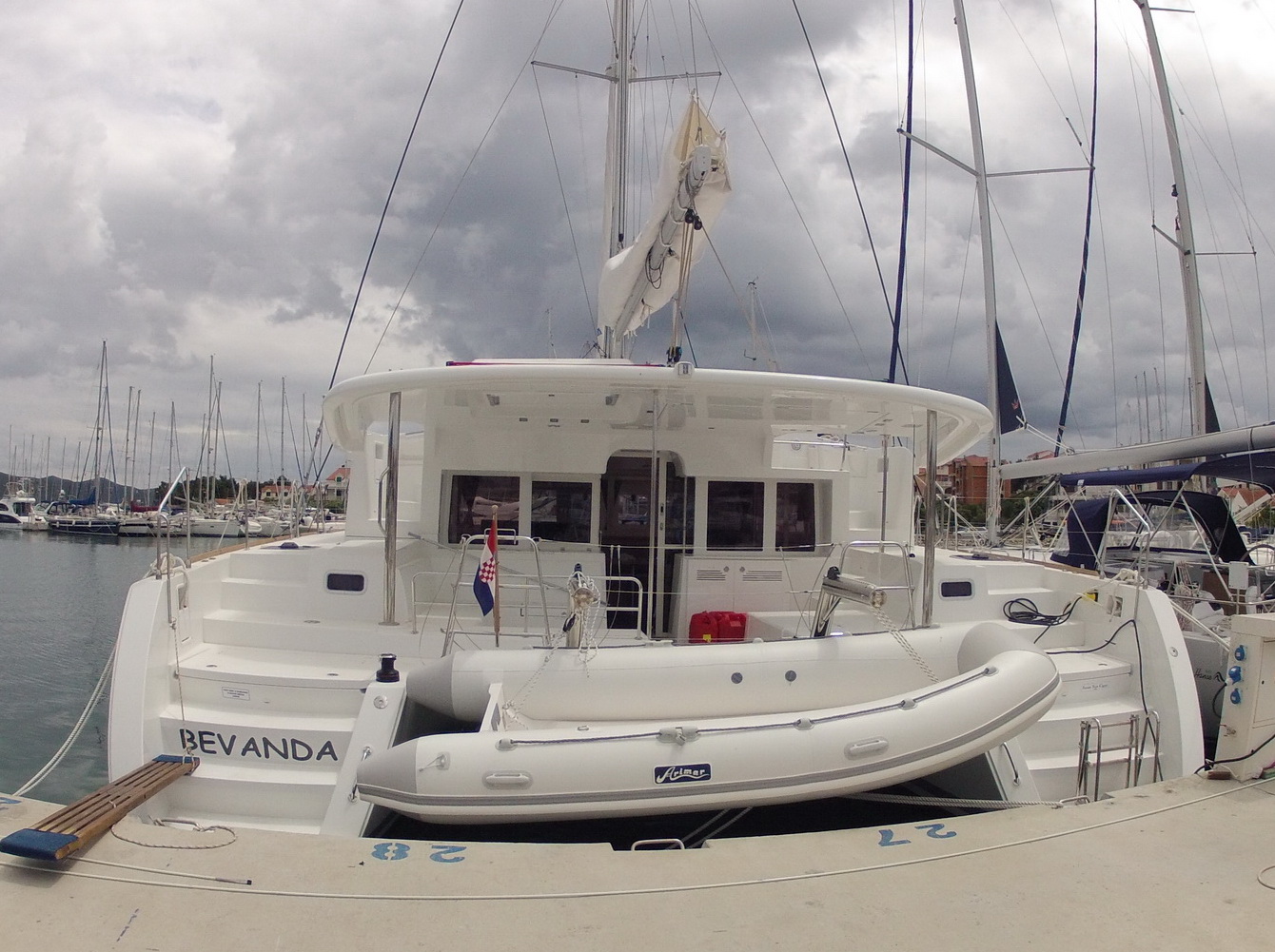Immagine Lagoon 450