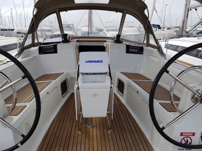 Immagine Sun Odyssey 409