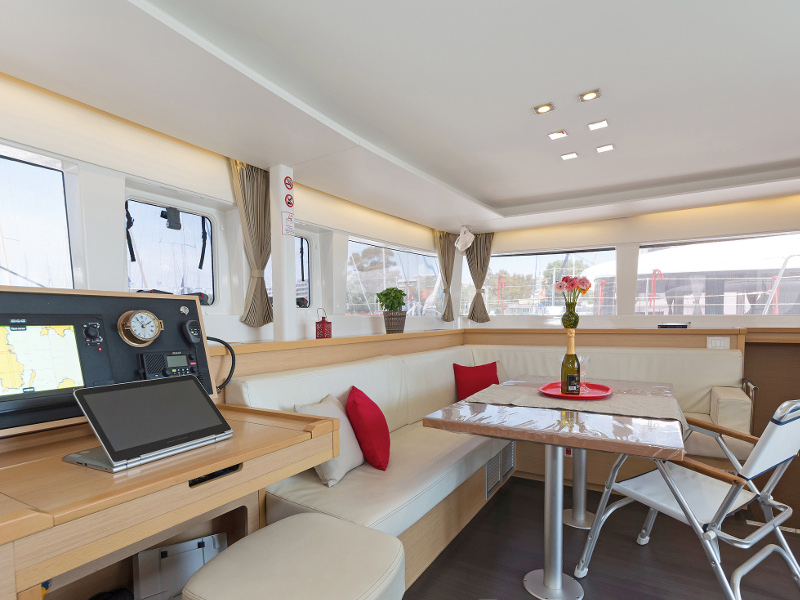 Immagine Lagoon 450