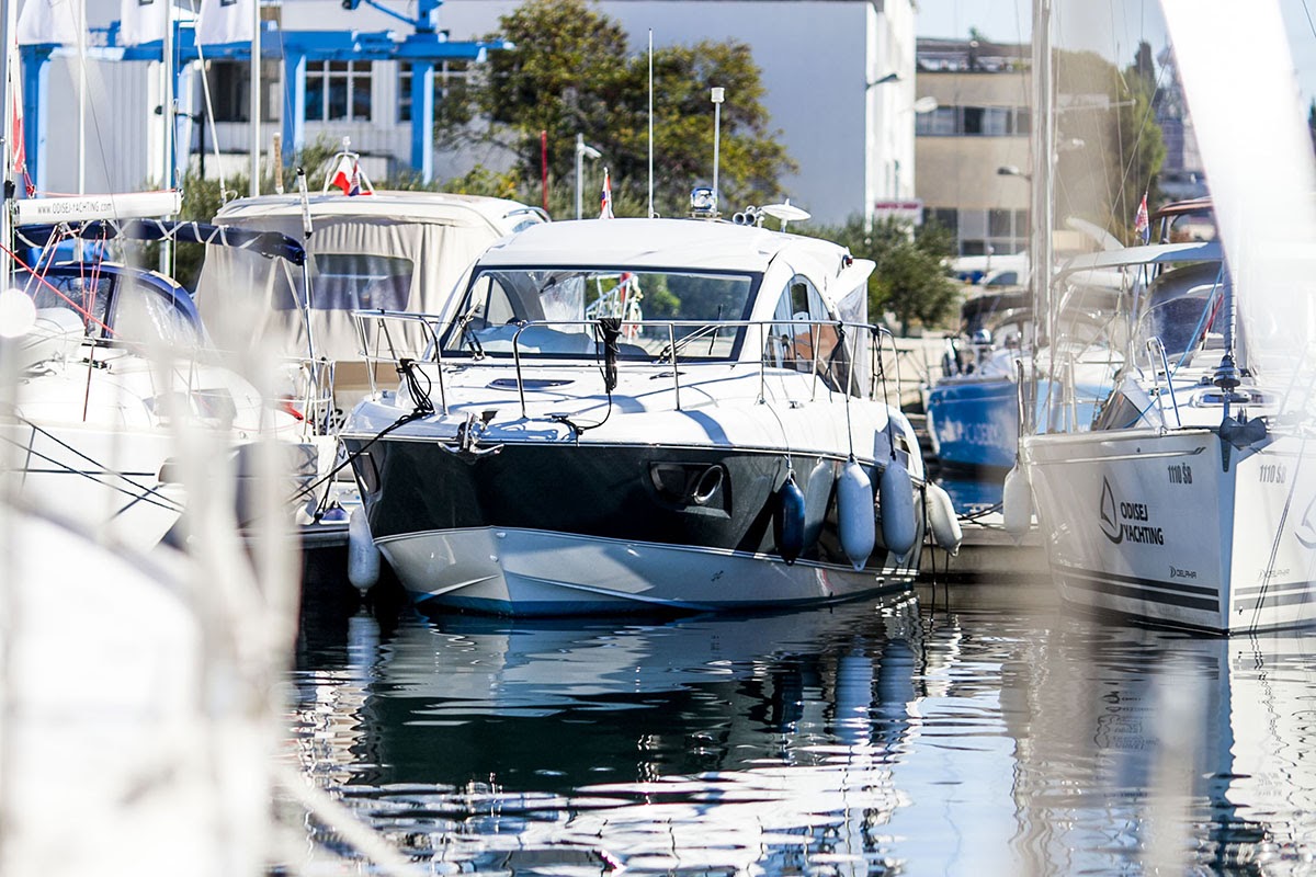 Immagine Beneteau Flyer GT 34