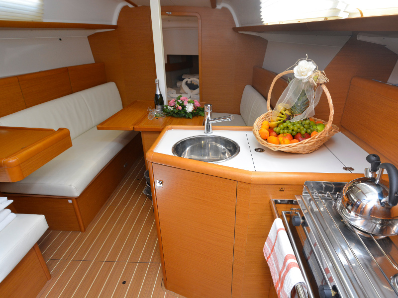 Immagine Sun Odyssey 33i