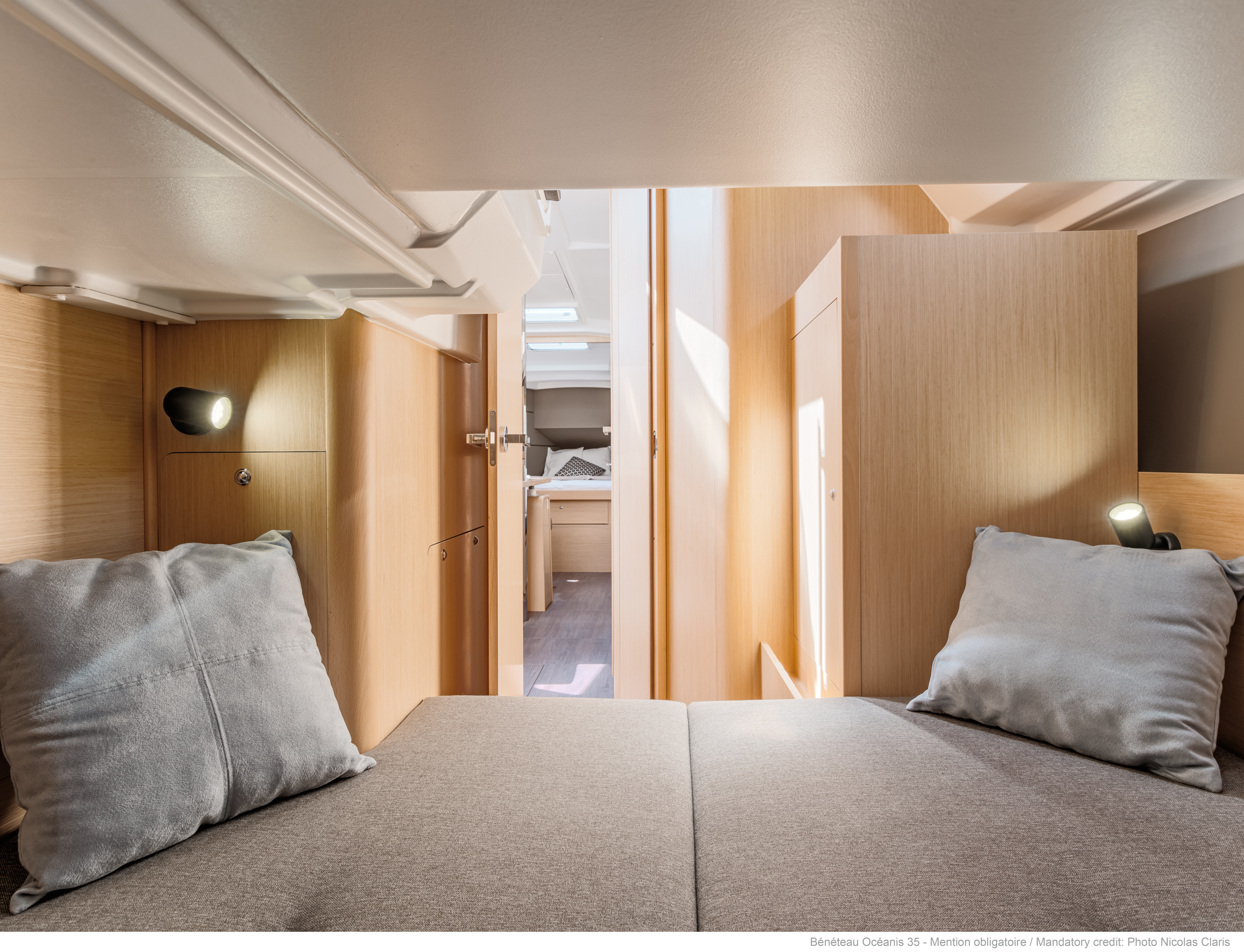 Immagine Oceanis 35