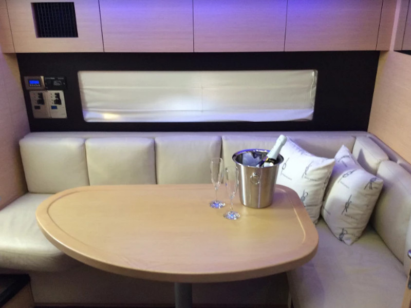 Immagine Beneteau Monte Carlo 37