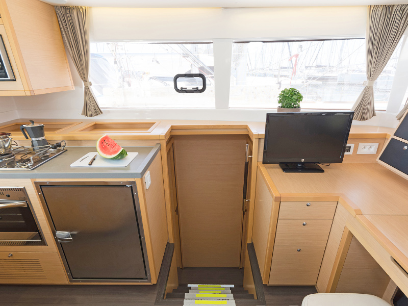 Immagine Lagoon 450