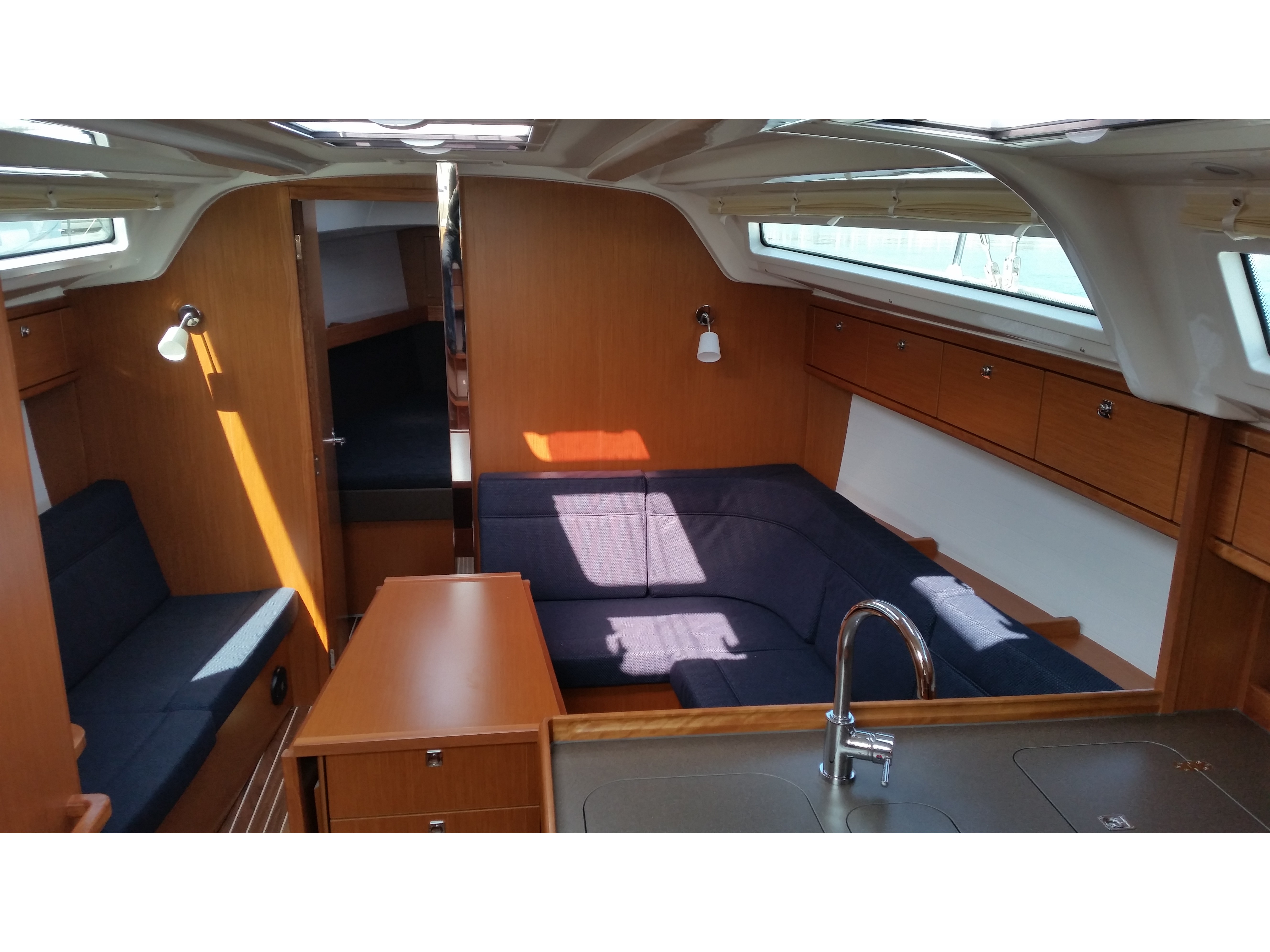 Immagine Bavaria Cruiser 37