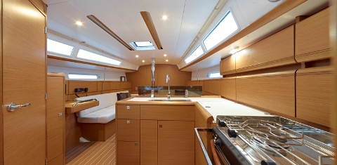 Immagine Sun odyssey 379