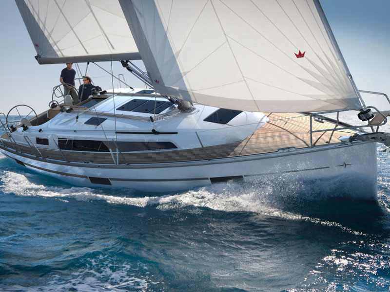 Bavaria Cruiser 37 image