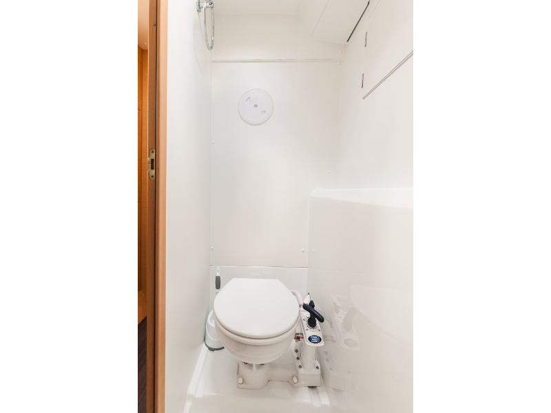 Immagine Lagoon 380