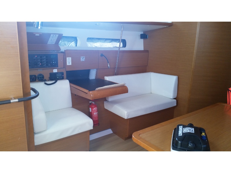 Immagine Sun Odyssey 439