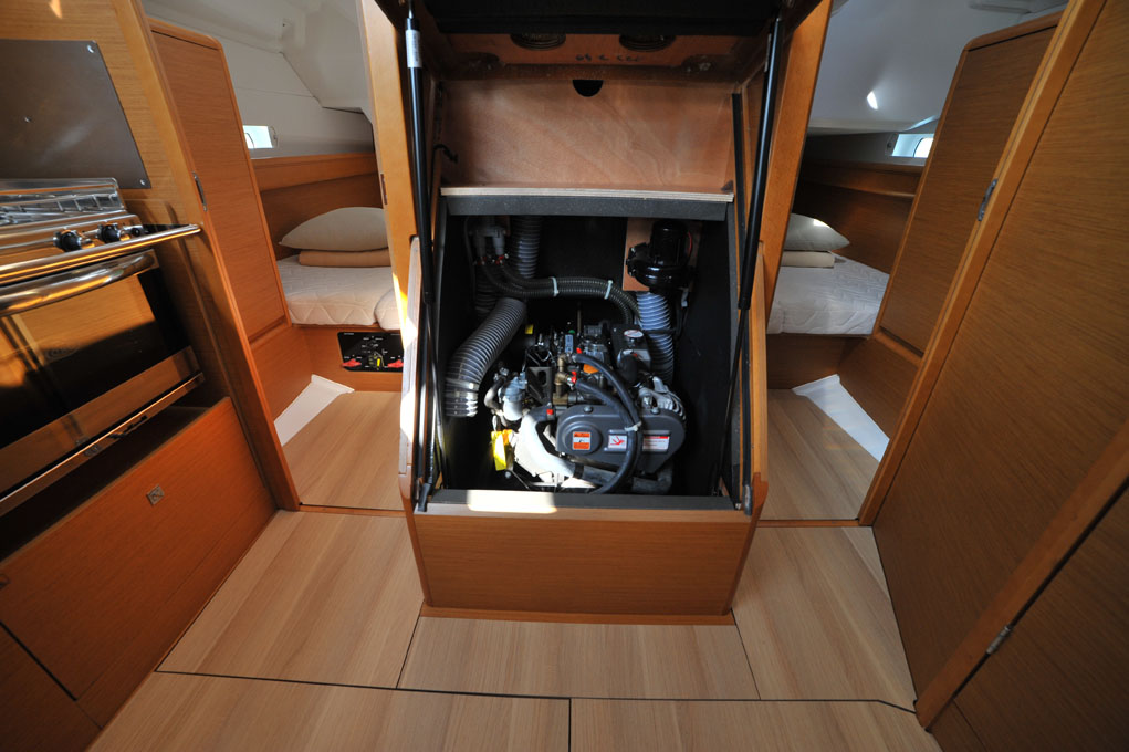 Immagine Sun Odyssey 389