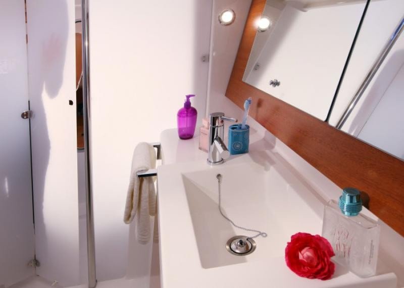 Immagine Dufour Grand Large 382