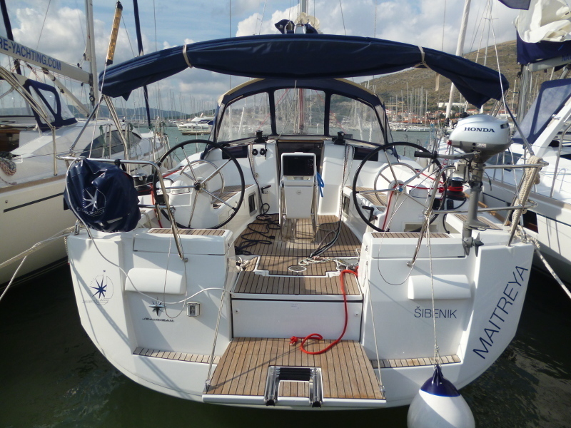 Immagine Sun Odyssey 439