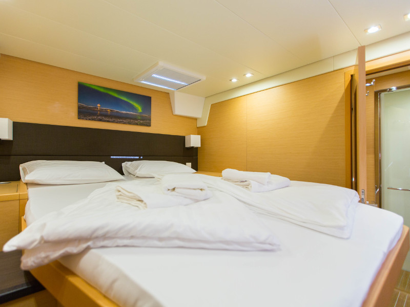 Immagine Lagoon 560 S2