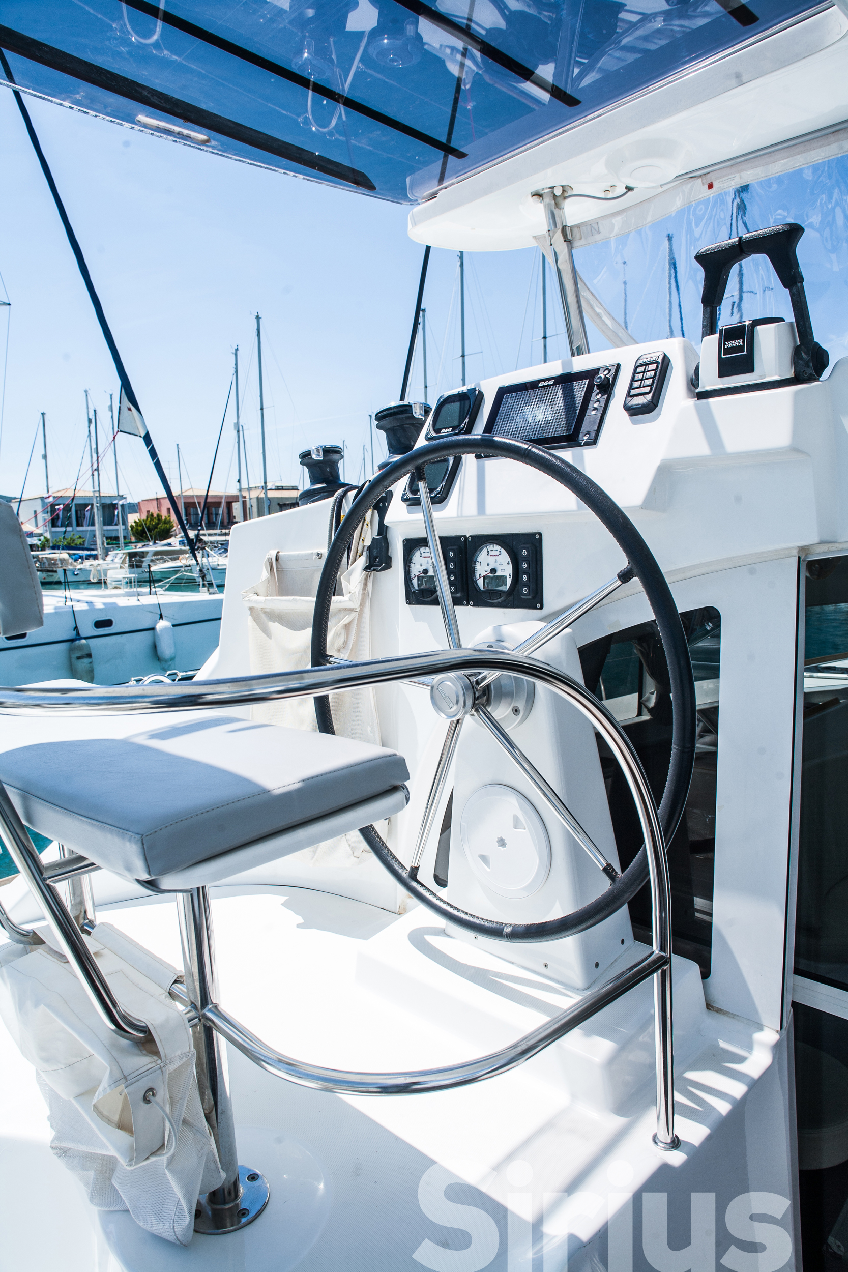 Immagine Lagoon 380