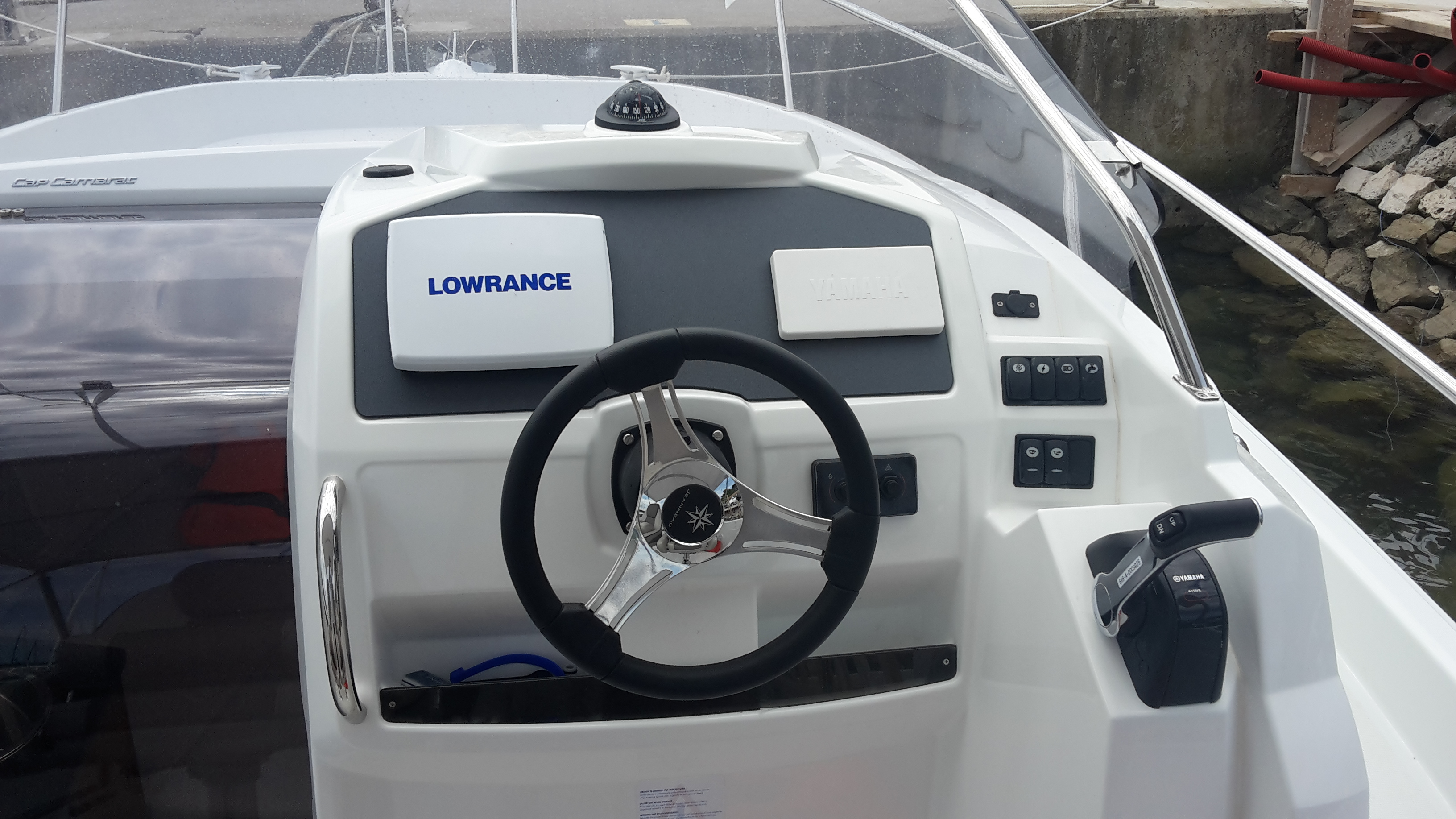 Immagine Jeanneau Cap Camarat 7.5 WA SERIE 2