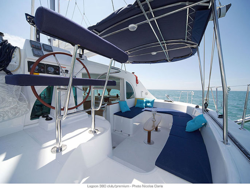 Immagine Lagoon 380