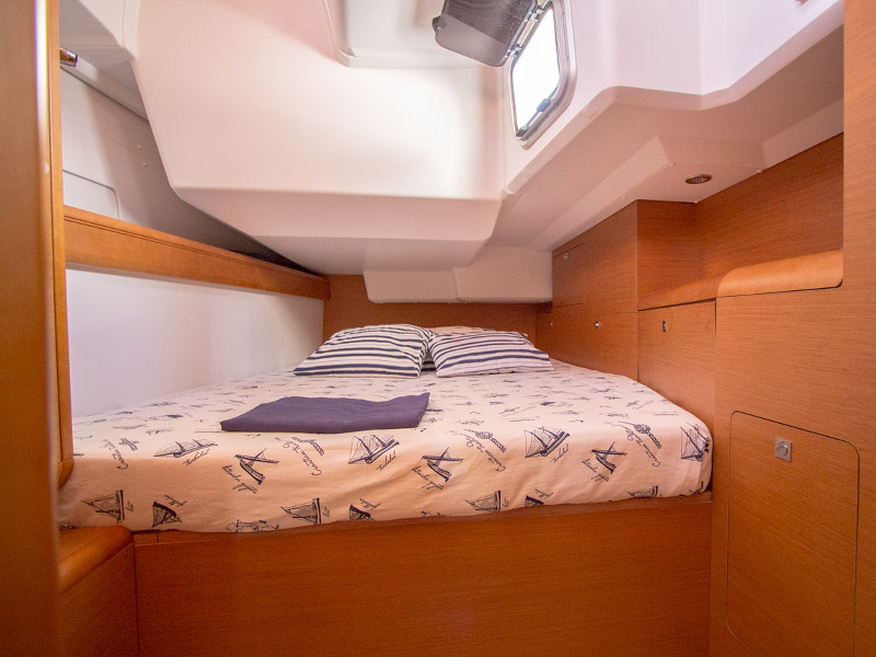 Immagine Sun Odyssey 469