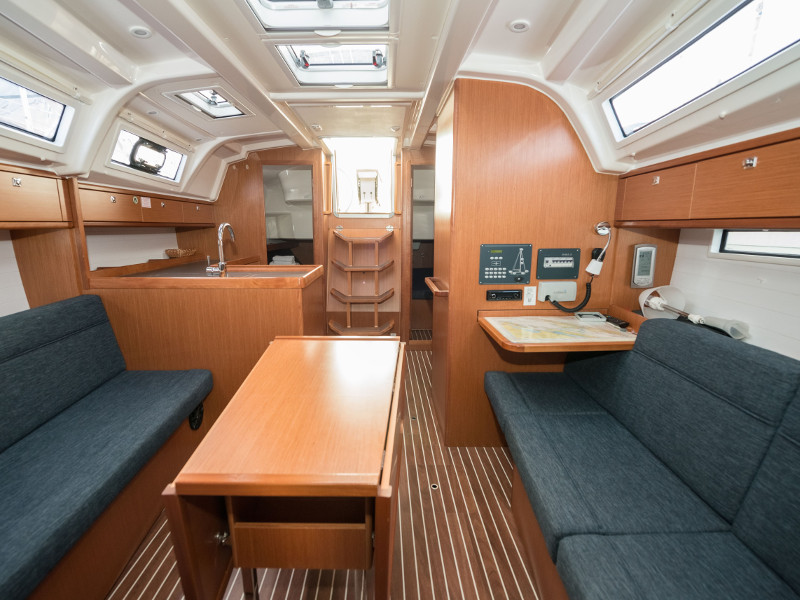 Immagine Bavaria Cruiser 37