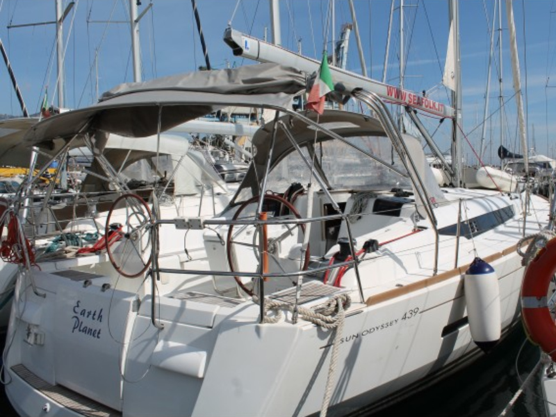 Immagine Sun Odyssey 439
