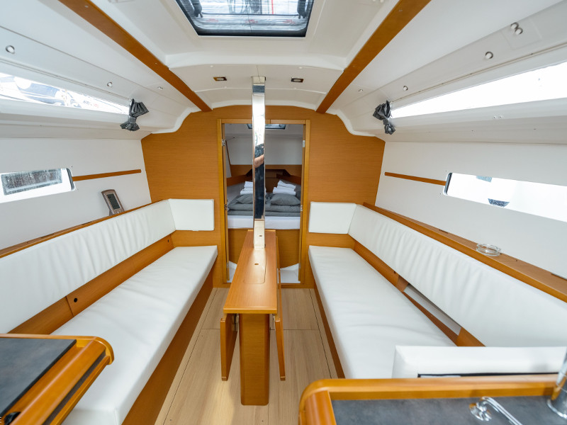 Immagine Sun Odyssey 349