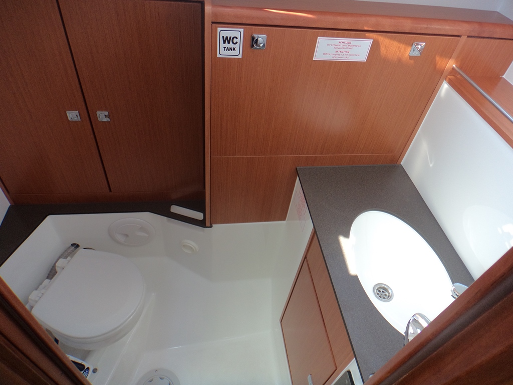 Immagine Bavaria Cruiser 37