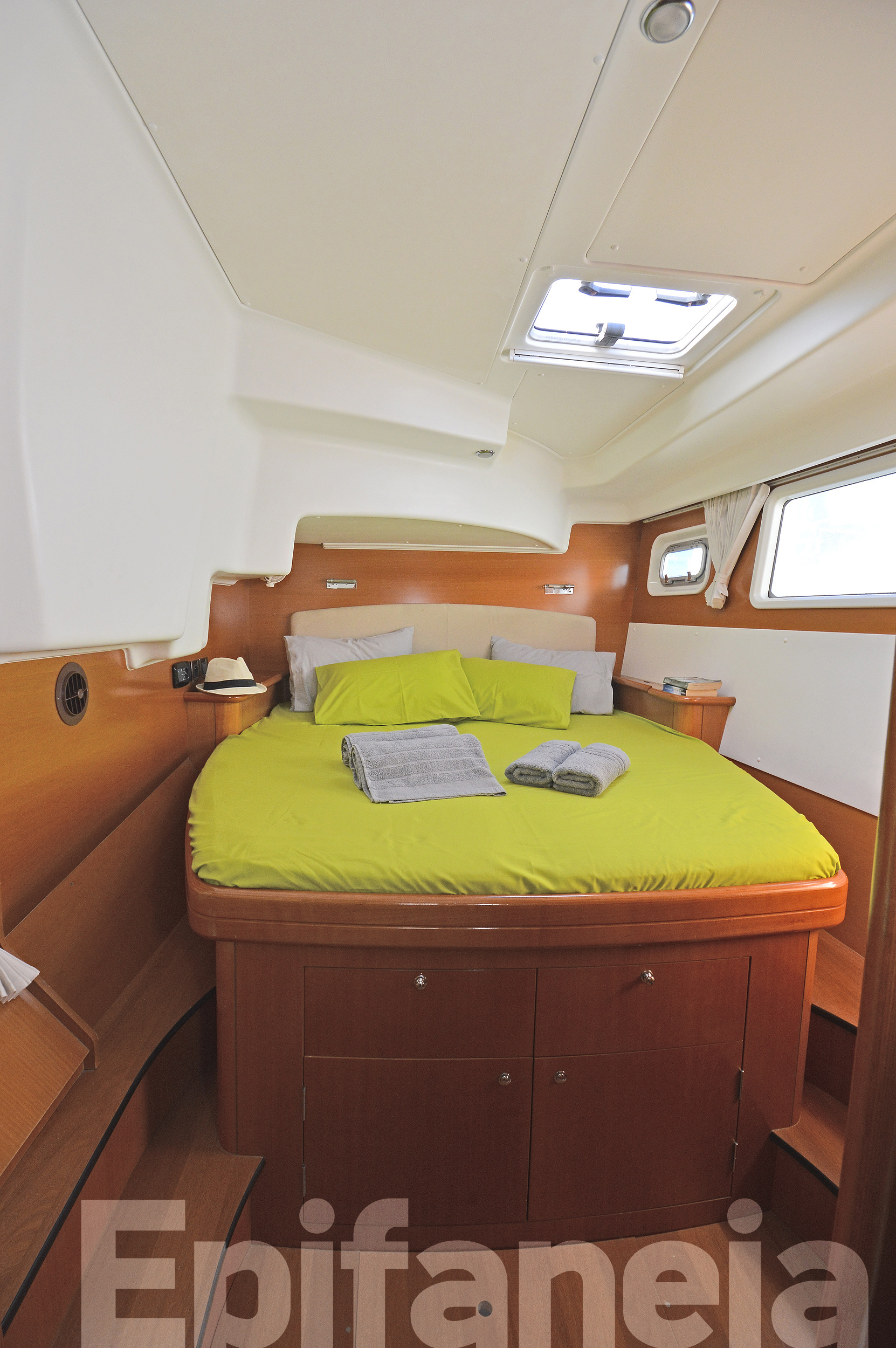 Immagine Lagoon 440