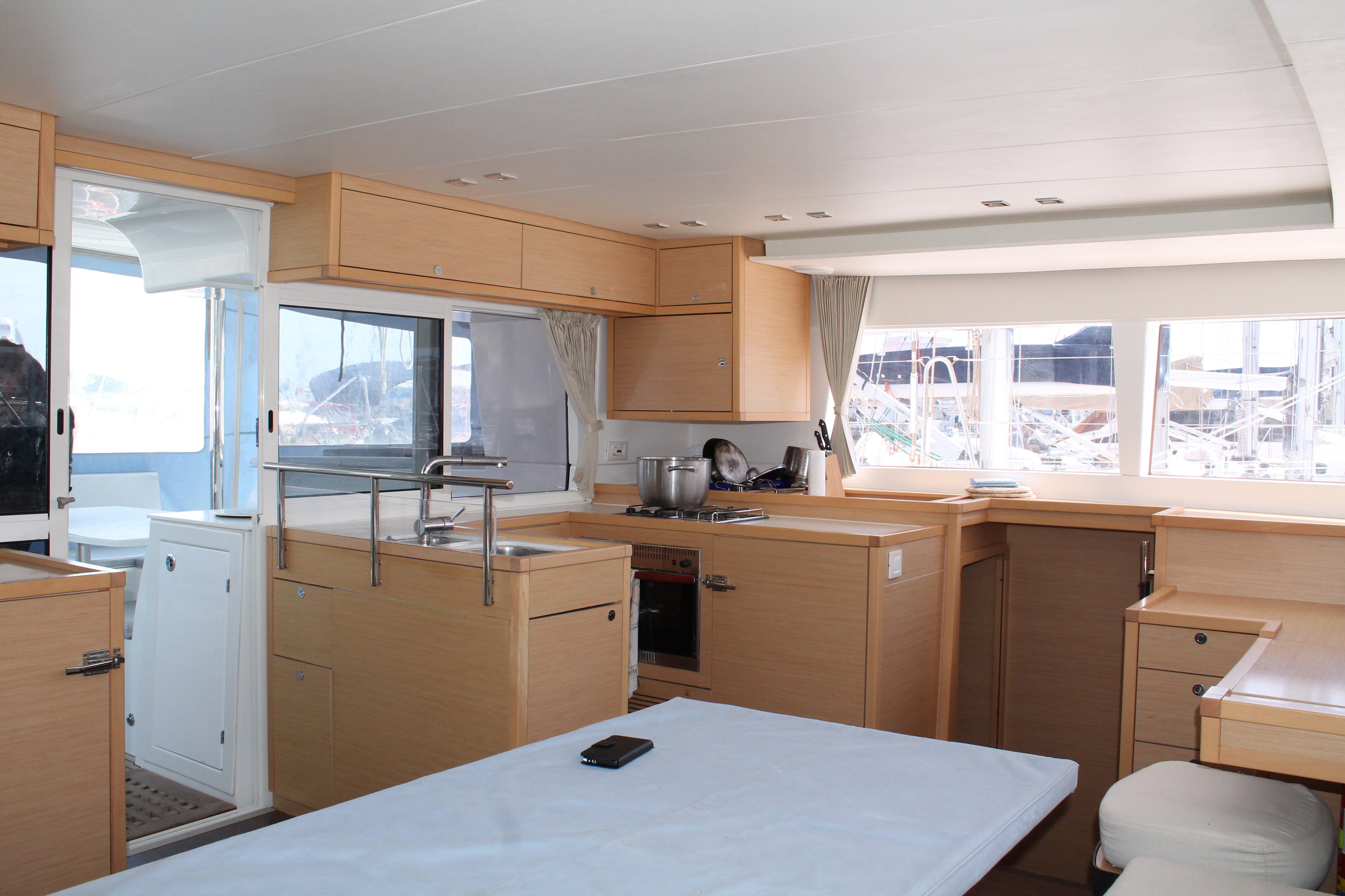Immagine Lagoon 450